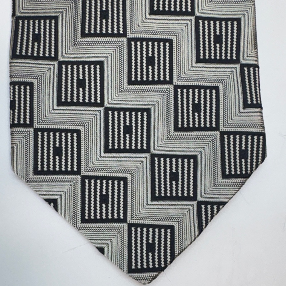 Robert Talbott “Best of Class” Bond Street Hand Sewn Silk Tie